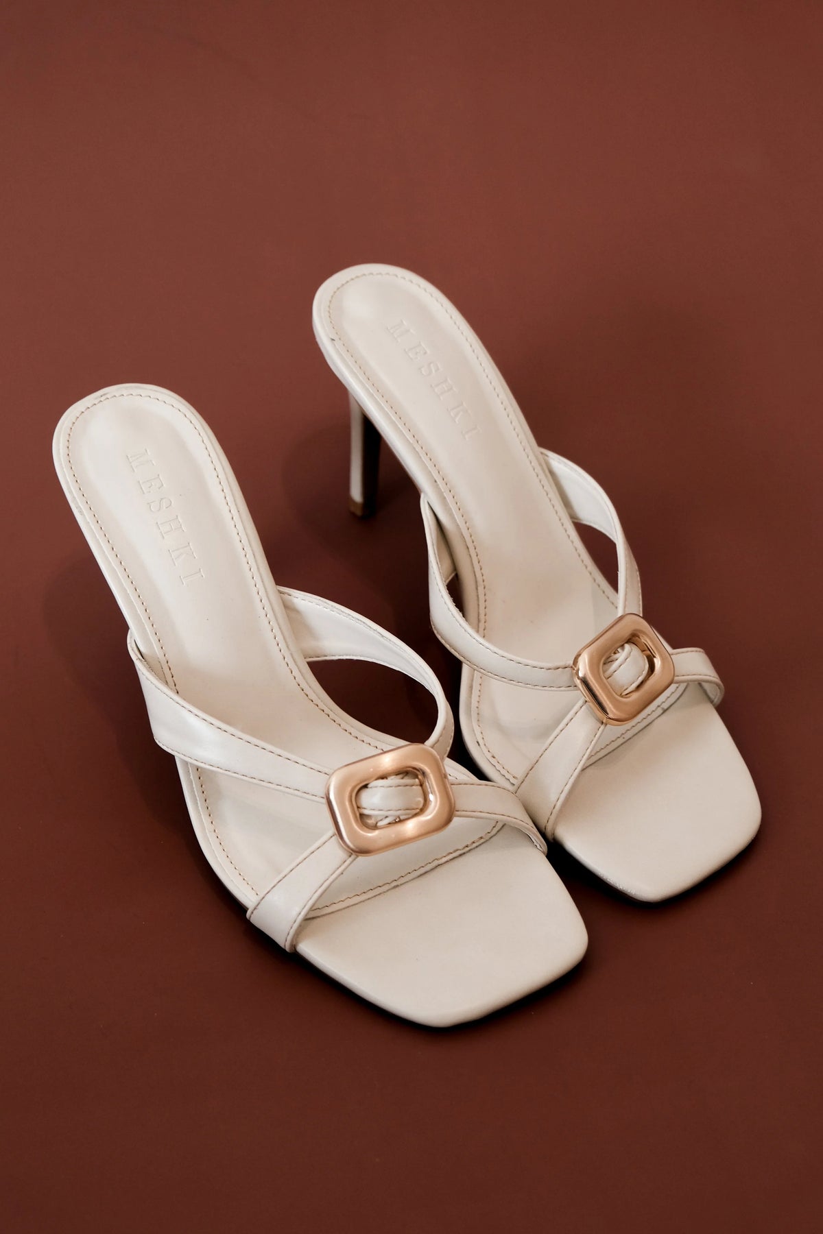 Jodie High Heel With Hardware - Ivory