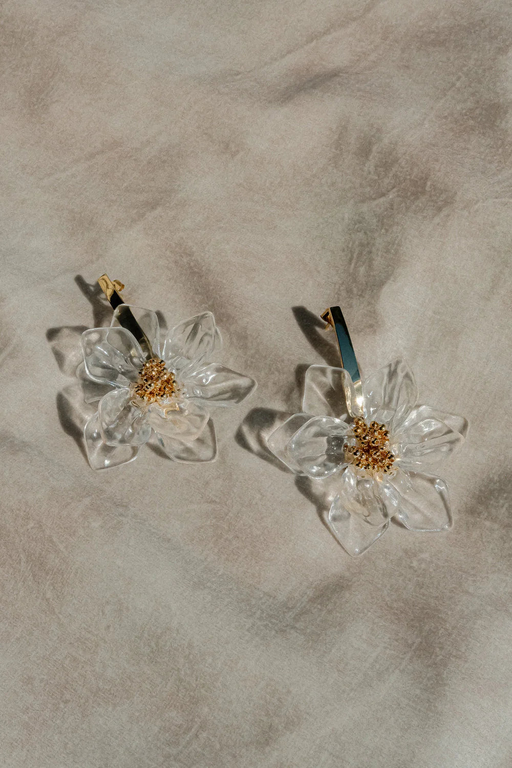 Naomi Acrylic Flower Earring - Gold