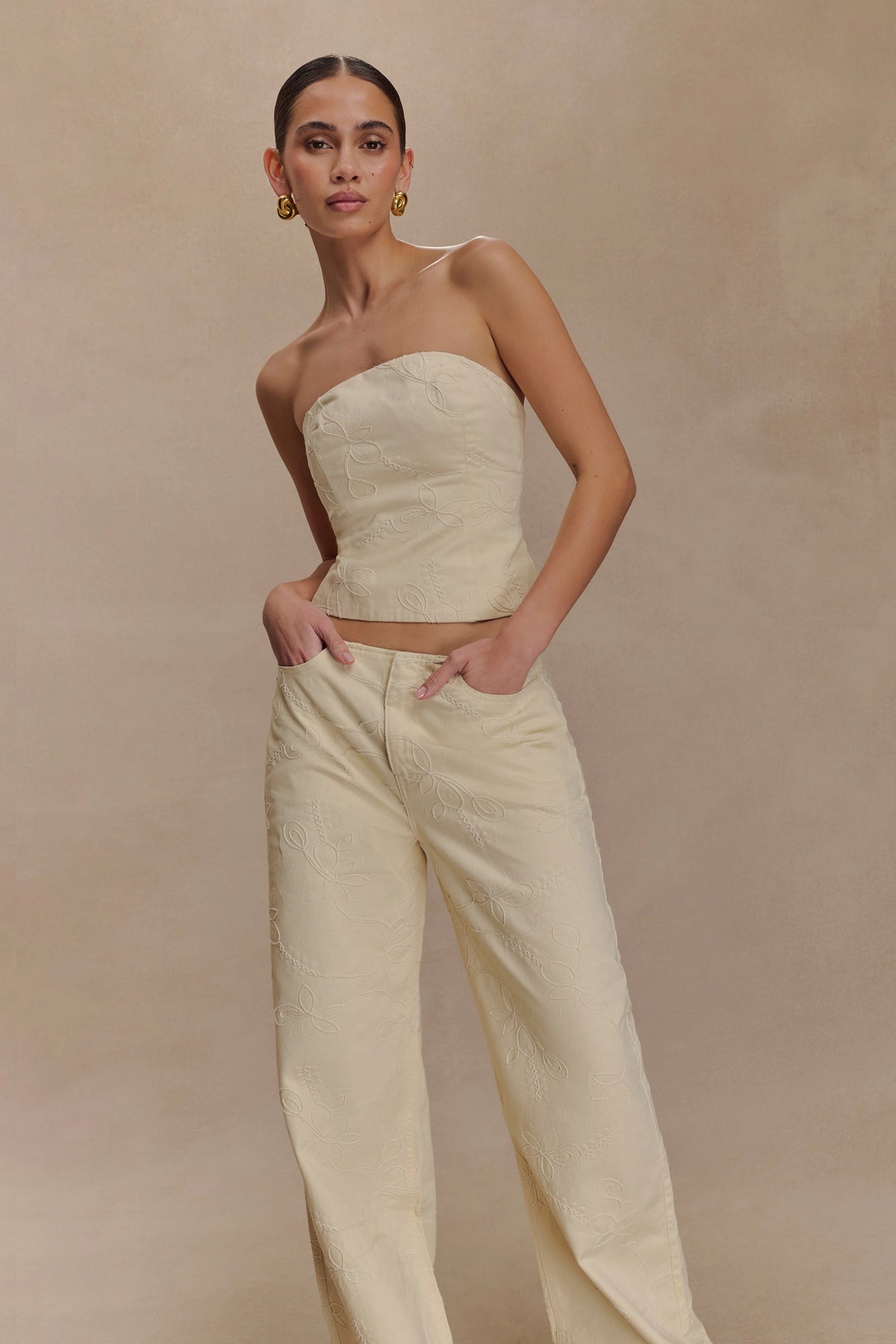 Ebony Embroidered Denim Jeans - Cream