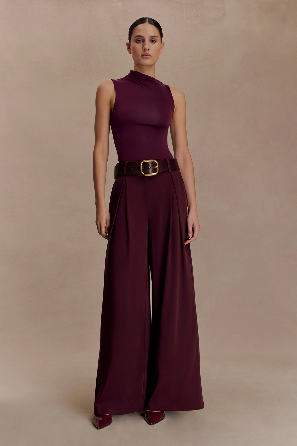 Hadleigh Sleeveless Slinky Top - Burgundy