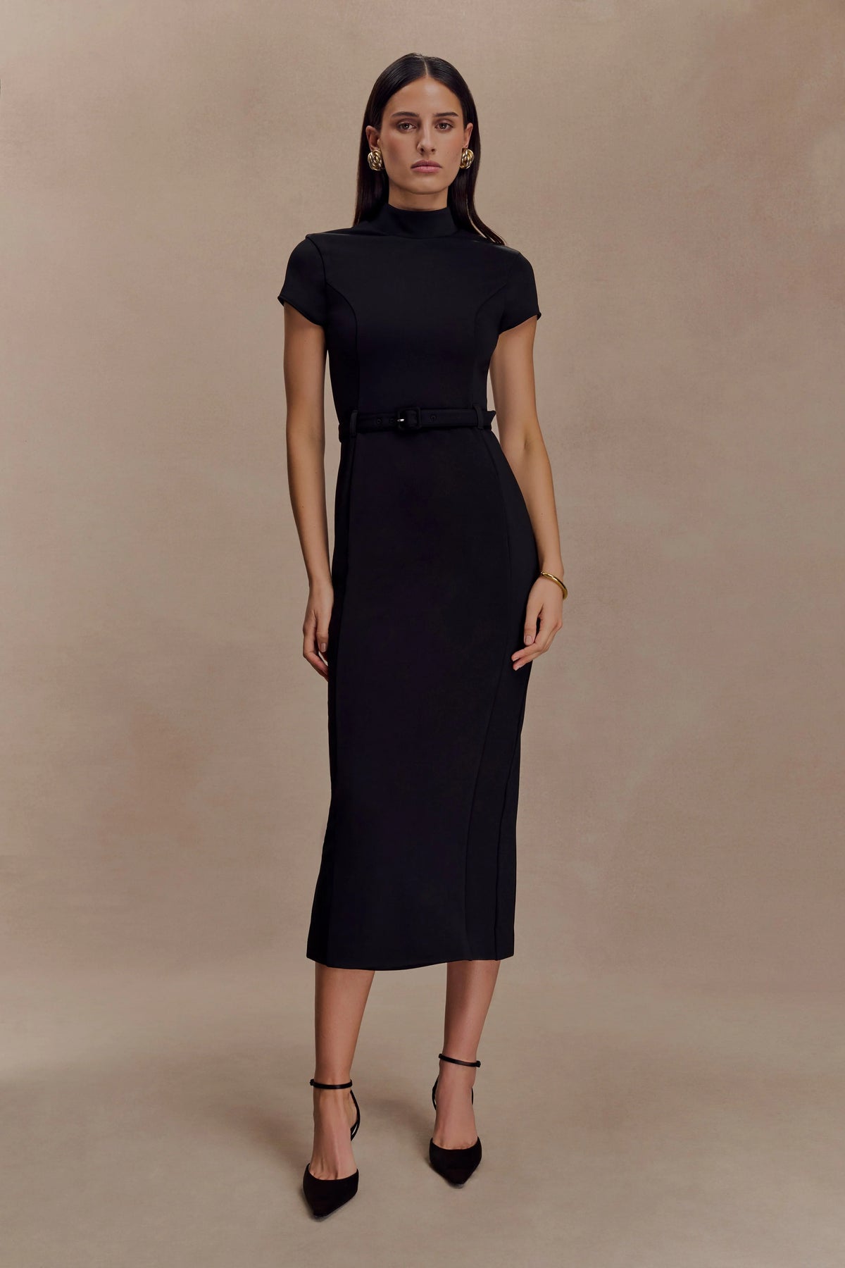 Arwyn Short Sleeve Crepe Midi Dress - Black
